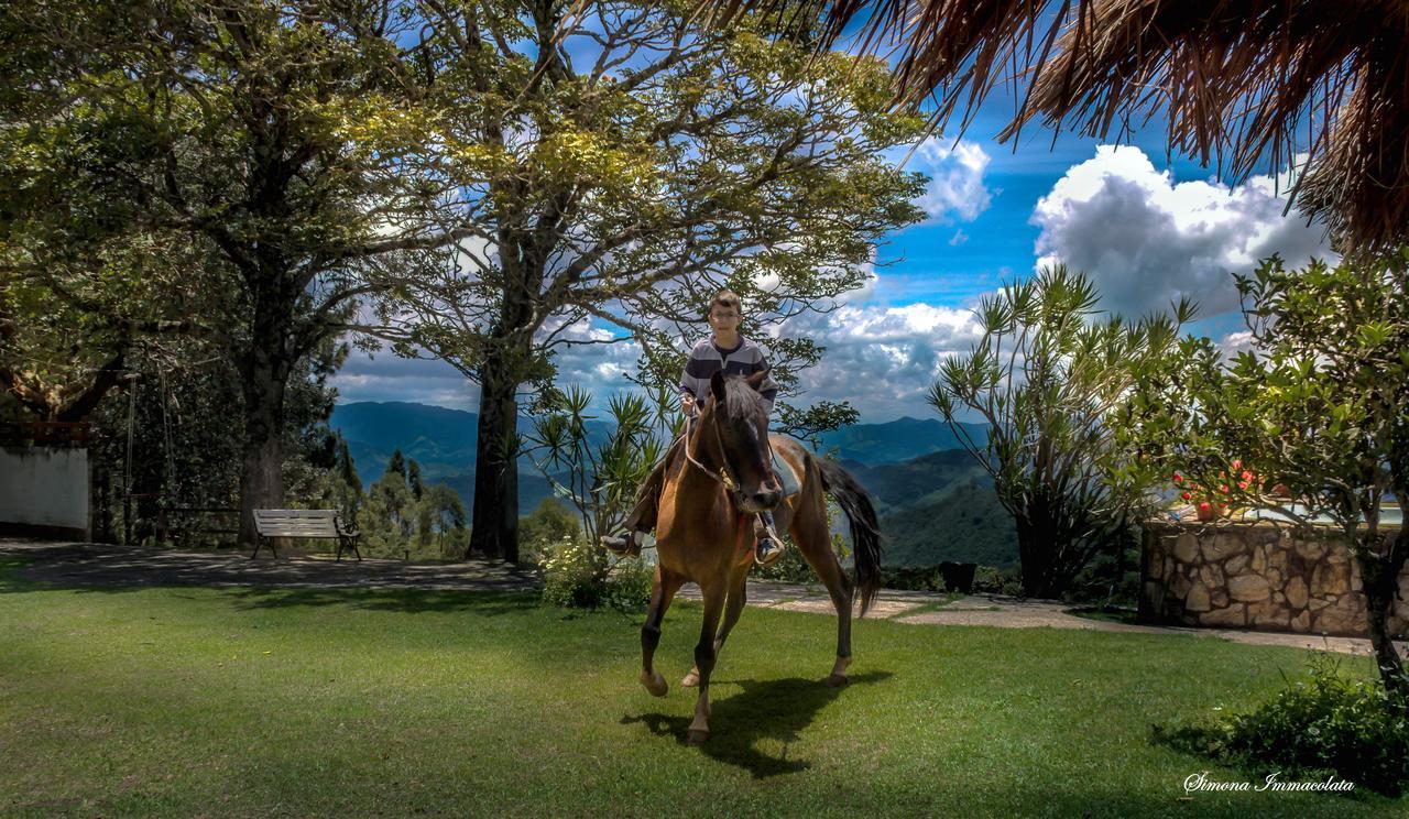 Pousada Marco Polo Campos do Jordao Bagian luar foto